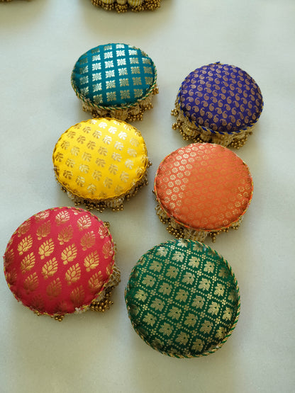 Mini Jalkan Multicolor Yellow Buti Dropping Tassel Placemat – Set of 6 | Decorative Dining Table Mats